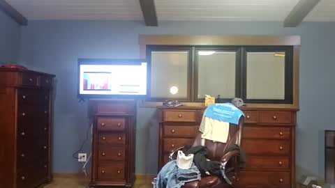 Tohiptwoquit online show from March 2026 09:57:01 AM