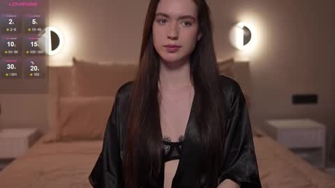 Snapshot of justbarbie_new_ chatting on February 2025 02:48:02 PM Katarina online show from February 2025 02:48:02 PM