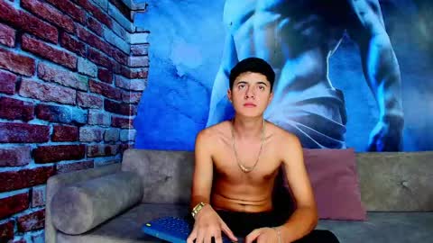 Justin Ortiz online show from June 2026 06:42:01 PM