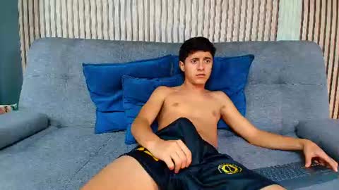 Justin Ortiz online show from June 2026 07:13:02 PM