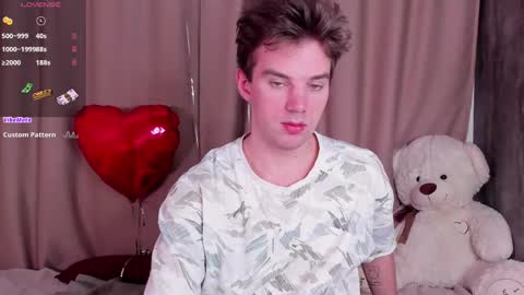 Snapshot of justin_reed chatting on March 2025 03:52:02 AM Arthur online show from March 2025 03:52:02 AM