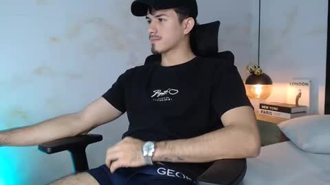 Snapshot of justin_spencer chatting on January 2026 08:02:02 PM Justin online show from January 2026 08:02:02 PM