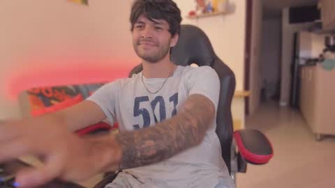 Snapshot of justin_stark1 chatting on November 2025 11:37:01 PM Diego online show from November 2025 11:37:01 PM