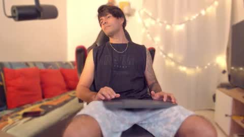 Snapshot of justin_stark1 chatting on January 2026 08:12:01 PM Diego online show from January 2026 08:12:01 PM