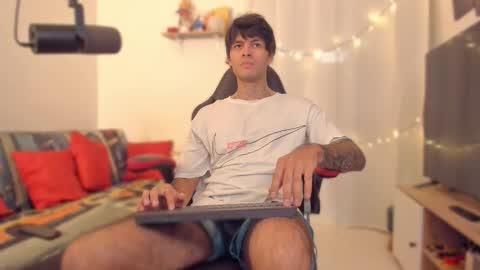 Snapshot of justin_stark1 chatting on February 2026 03:57:01 PM Diego online show from February 2026 03:57:01 PM