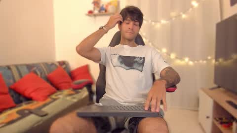 Snapshot of justin_stark1 chatting on February 2026 03:20:01 PM Diego online show from February 2026 03:20:01 PM