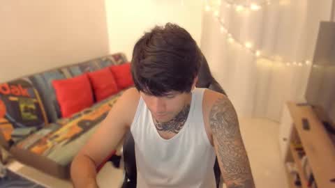 Snapshot of justin_stark1 chatting on February 2026 04:51:02 PM Diego online show from February 2026 04:51:02 PM