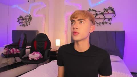 Justin online show from October 2025 11:19:01 AM