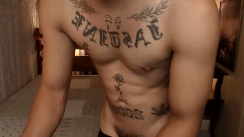 Snapshot of justine_hunk chatting on June 2026 06:48:02 AM justine_hunk online show from June 2026 06:48:02 AM