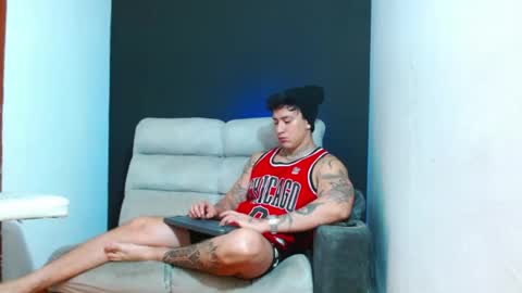 justinfuller_31 online show from July 2026 03:10:01 PM