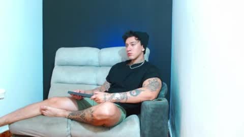 justinfuller_31 online show from July 2026 04:27:02 PM