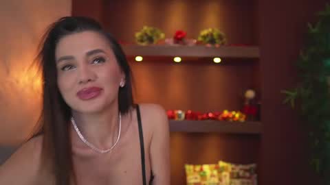 Snapshot of justinnejade chatting on December 2024 01:47:01 PM Justy online show from December 2024 01:47:01 PM