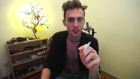 Snapshot of justinnordick chatting on July 2026 12:30:01 PM Hologram Guy online show from July 2026 12:30:01 PM