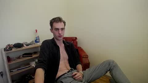 Snapshot of justinnordick chatting on July 2026 01:53:01 PM Hologram Guy online show from July 2026 01:53:01 PM