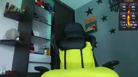 Justinsc online show from October 2025 06:12:01 PM