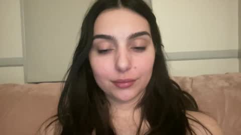 Jess online show from December 2024 06:41:01 AM