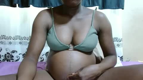 Snapshot of justlhot chatting on February 2025 07:04:02 AM Justlhot online show from February 2025 07:04:02 AM