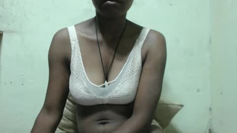 Snapshot of justlhot chatting on November 2025 01:37:01 AM Justlhot online show from November 2025 01:37:01 AM