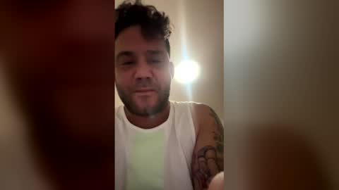 justme697977 online show from April 2026 03:54:02 AM