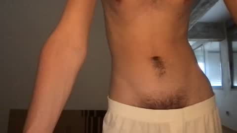 Twink online show from October 2025 10:45:01 AM