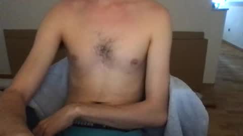 Twink online show from October 2025 11:44:01 AM