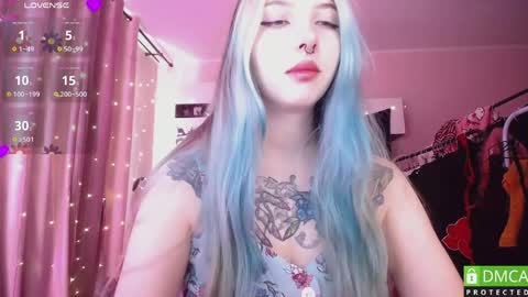 Snapshot of justmeowgirl chatting on May 2026 06:08:02 AM justmeowgirl online show from May 2026 06:08:02 AM
