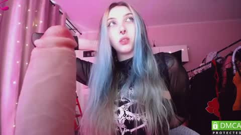 Snapshot of justmeowgirl chatting on May 2026 06:22:01 AM justmeowgirl online show from May 2026 06:22:01 AM