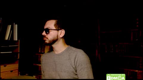 M. Dean online show from December 2025 11:01:02 PM