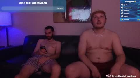 Snapshot of justsumbros chatting on October 2025 03:47:02 AM JUSTSUMBROS online show from October 2025 03:47:02 AM