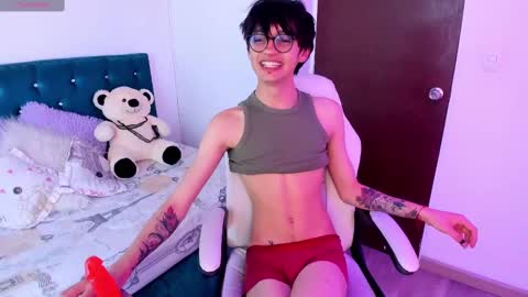 Snapshot of juuli_ross_ chatting on March 2025 11:31:02 PM juuli_ross_ online show from March 2025 11:31:02 PM