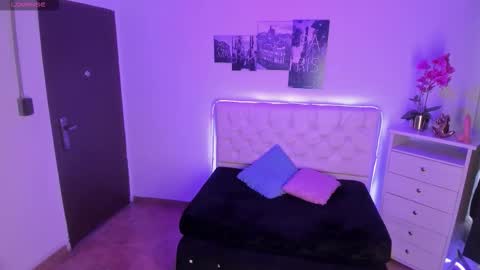 Snapshot of juuli_ross_ chatting on February 2026 07:41:01 PM juuli_ross_ online show from February 2026 07:41:01 PM