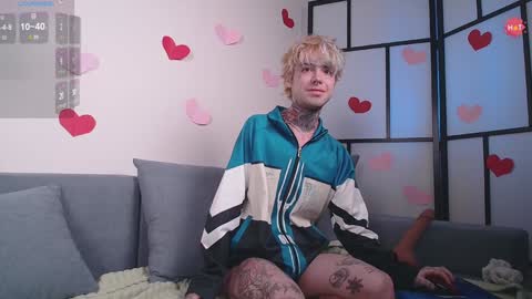 Snapshot of juuzou_kit chatting on February 2025 06:28:01 PM Juuzou hehim u can call me Juz online show from February 2025 06:28:01 PM