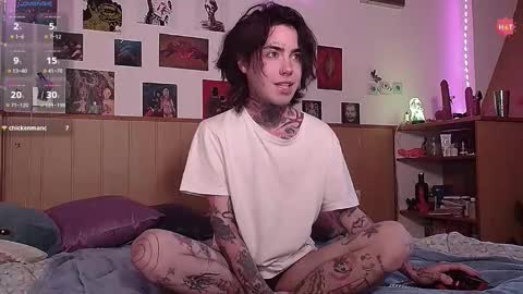 Snapshot of juuzou_kit chatting on October 2025 01:48:02 PM Juuzou hehim u can call me Juz online show from October 2025 01:48:02 PM