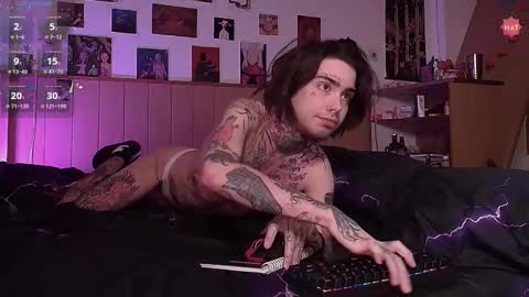 Snapshot of juuzou_kit chatting on November 2025 09:52:01 AM Juuzou hehim u can call me Juz online show from November 2025 09:52:01 AM