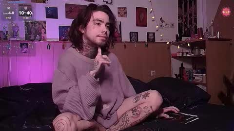 Snapshot of juuzou_kit chatting on December 2025 02:34:01 PM Juuzou hehim u can call me Juz online show from December 2025 02:34:01 PM