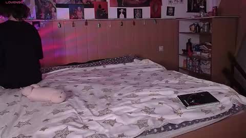 Snapshot of juuzou_kit chatting on December 2025 07:43:01 PM Juuzou hehim u can call me Juz online show from December 2025 07:43:01 PM