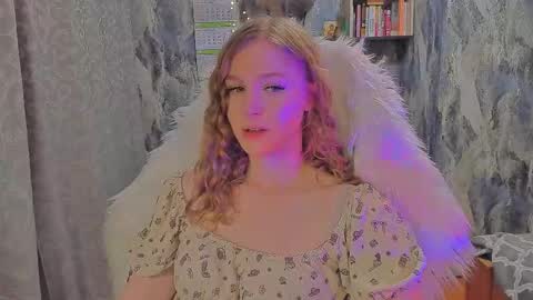 Snapshot of juxxxsybunx chatting on November 2025 11:21:02 AM Juxsy online show from November 2025 11:21:02 AM