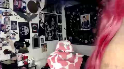 Aki Kim online show from June 2026 02:34:02 AM
