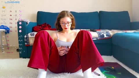 Snapshot of k1tty_cute chatting on January 2025 09:29:01 AM KITTY AND NICK Broadcast start time 10 am and 10 pm Moscow time online show from January 2025 09:29:01 AM