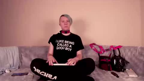 Snapshot of k9_goodboy chatting on February 2026 06:42:01 PM Alex online show from February 2026 06:42:01 PM