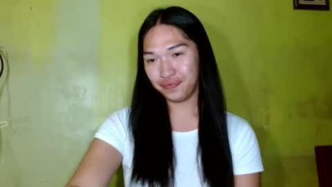 Snapshot of k_yanah chatting on December 2024 05:03:01 PM KYANA online show from December 2024 05:03:01 PM