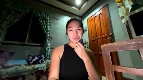 KYANA online show from May 2026 04:36:02 PM
