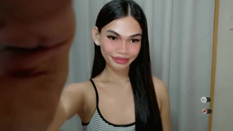 Snapshot of kaamy_dake chatting on January 2025 01:47:02 PM KAAMY online show from January 2025 01:47:02 PM