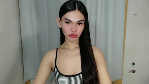 Snapshot of kaamy_dake chatting on January 2025 11:00:01 PM KAAMY online show from January 2025 11:00:01 PM