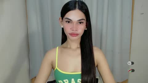 Snapshot of kaamy_dake chatting on February 2025 01:08:02 PM KAAMY online show from February 2025 01:08:02 PM