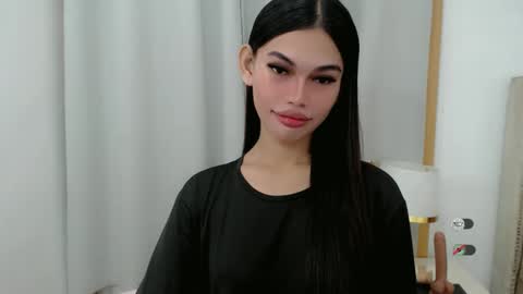 Snapshot of kaamy_dake chatting on October 2025 03:43:01 PM KAAMY online show from October 2025 03:43:01 PM