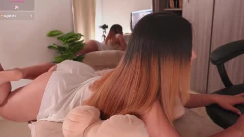 Kaaren17 online show from November 2025 12:26:01 PM