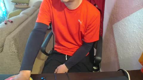 kael_art_d online show from March 2025 08:00:01 PM