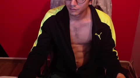 kael_art_d online show from September 2025 10:04:02 PM