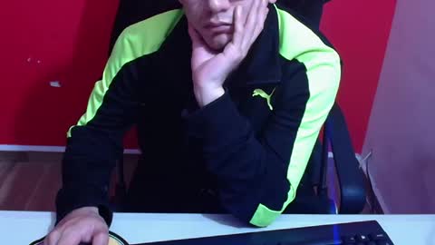 kael_art_d online show from October 2025 07:10:02 AM